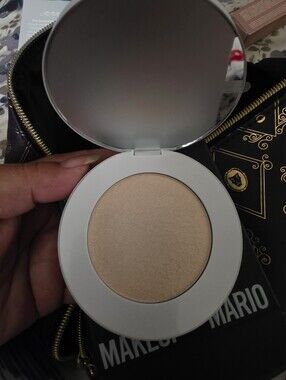 Makeup By Mario Highlighter